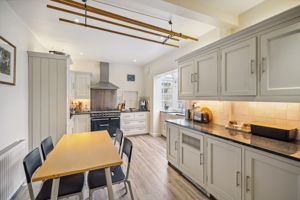 Breakfast kitchen- click for photo gallery